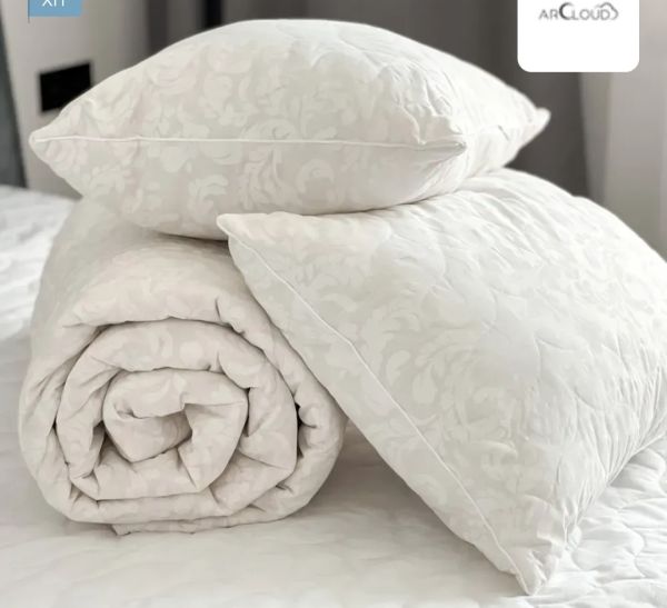 Подушка 70х70 см  COTTON